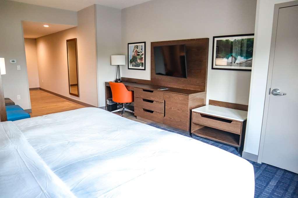 Comfort Suites Gainesville Near University الغرفة الصورة