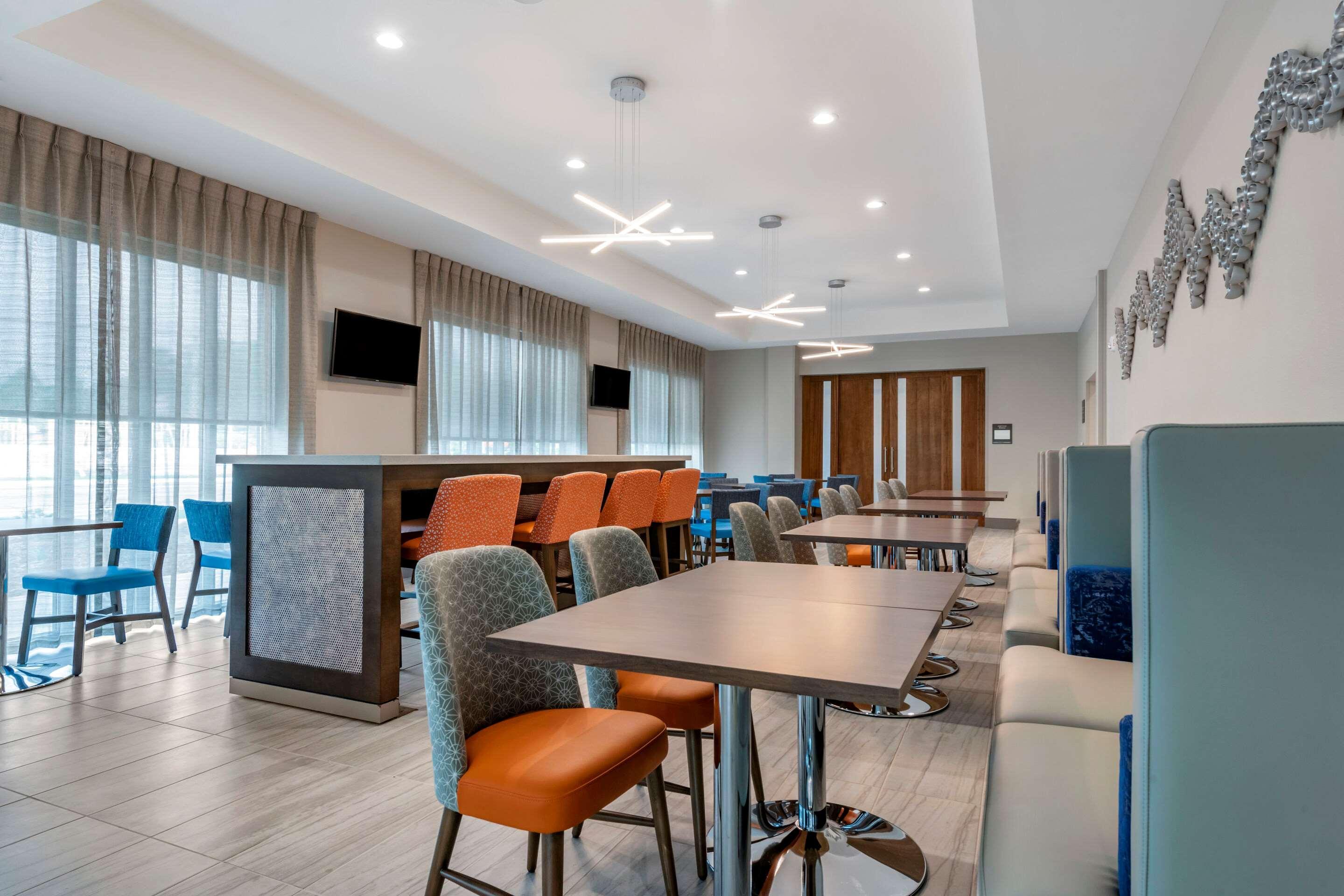 Comfort Suites Gainesville Near University المظهر الخارجي الصورة