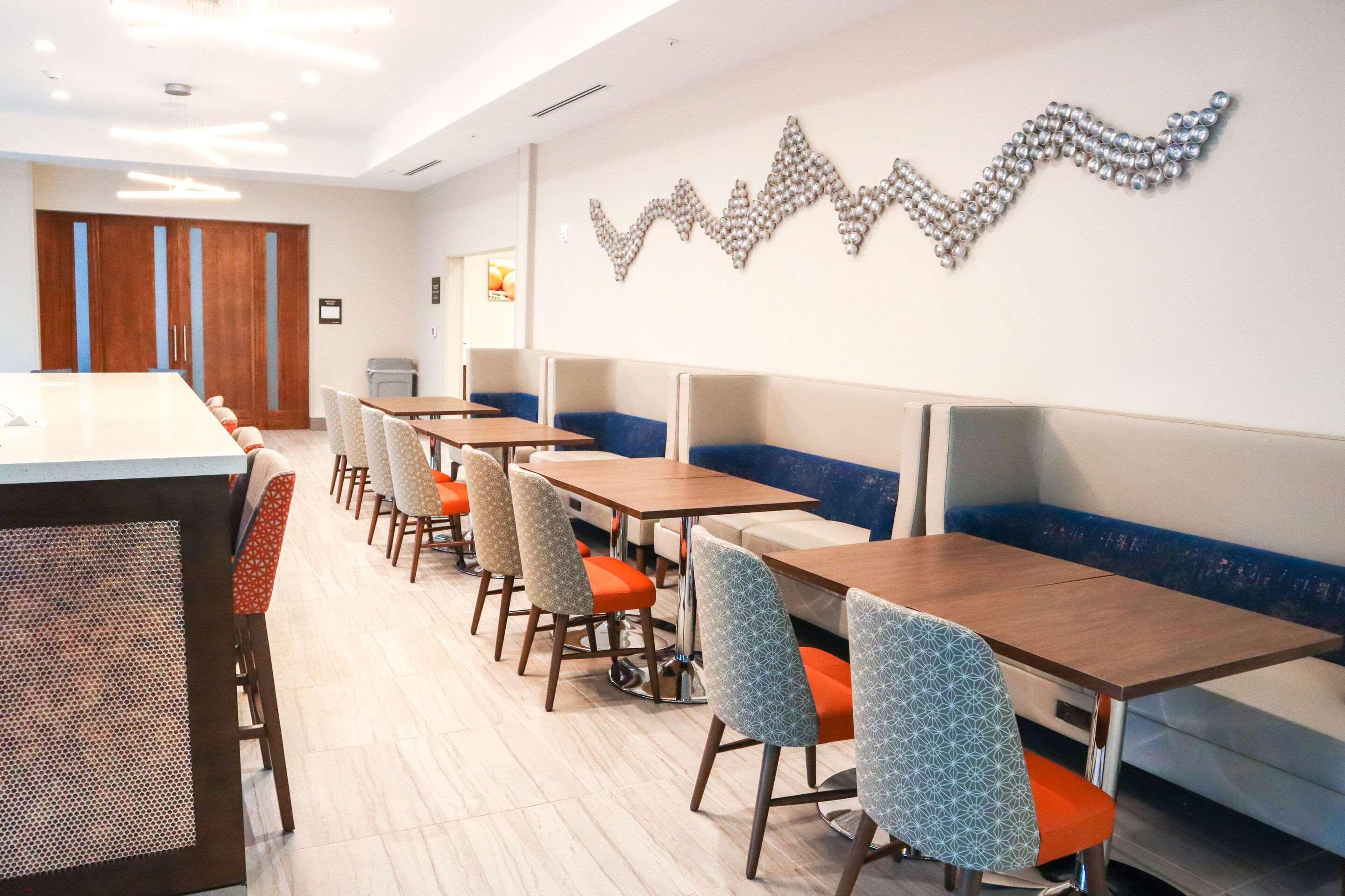 Comfort Suites Gainesville Near University المظهر الخارجي الصورة