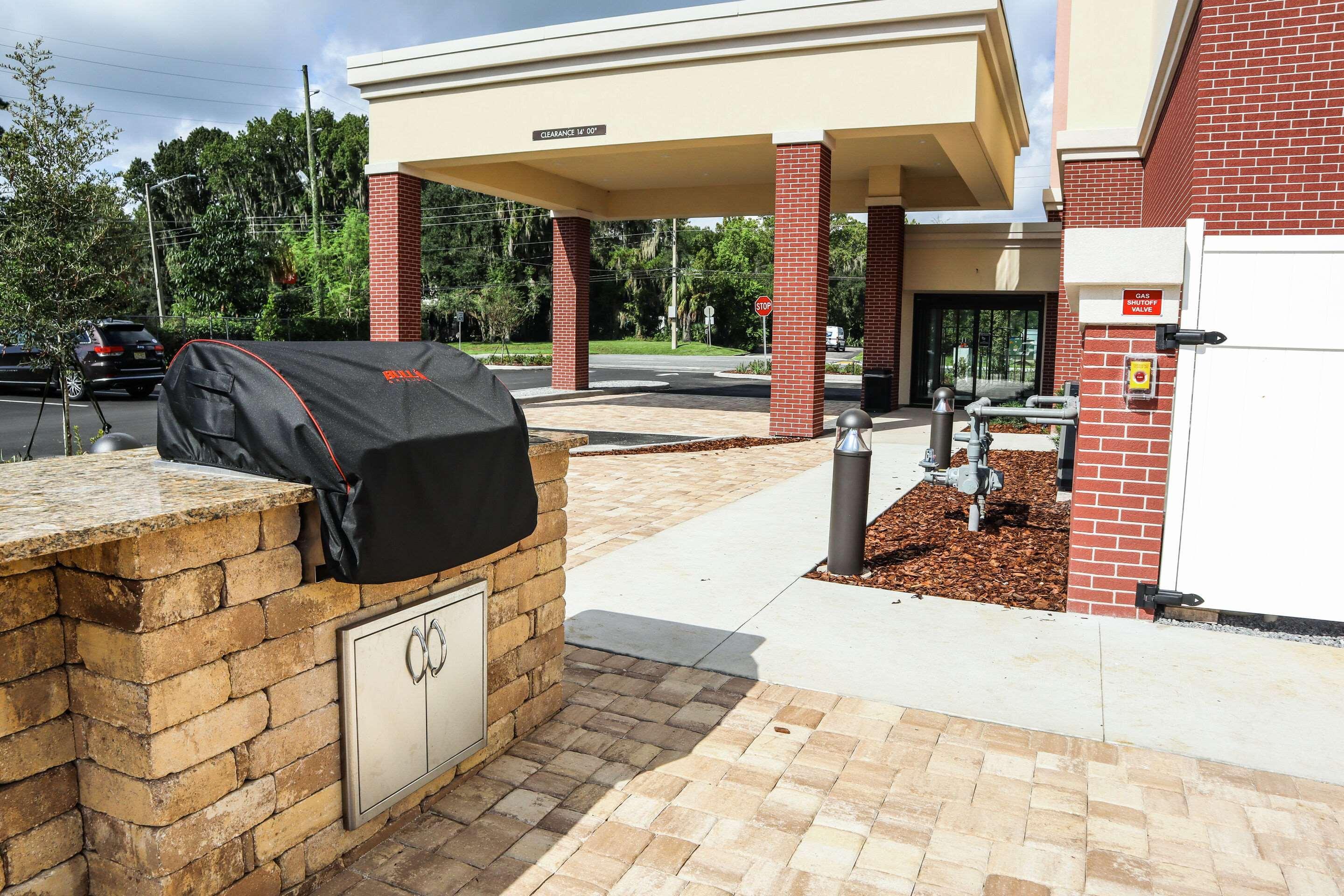 Comfort Suites Gainesville Near University المظهر الخارجي الصورة
